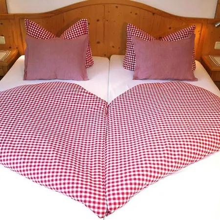 Cozy Holiday In With Many Extras * Bad Wiessee